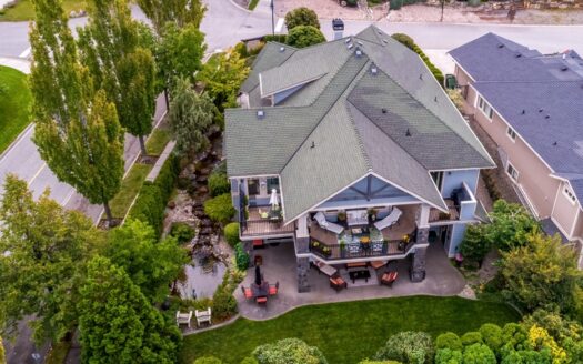 698 Arbor View Drive